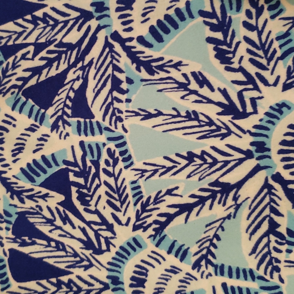 Lilly Pulitzer Luxletic Whisper Blue Women's Capris - Picture 8 of 12